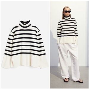 H&M Black and White Fine Knit Mock Turtlenecks Striped  Sweater